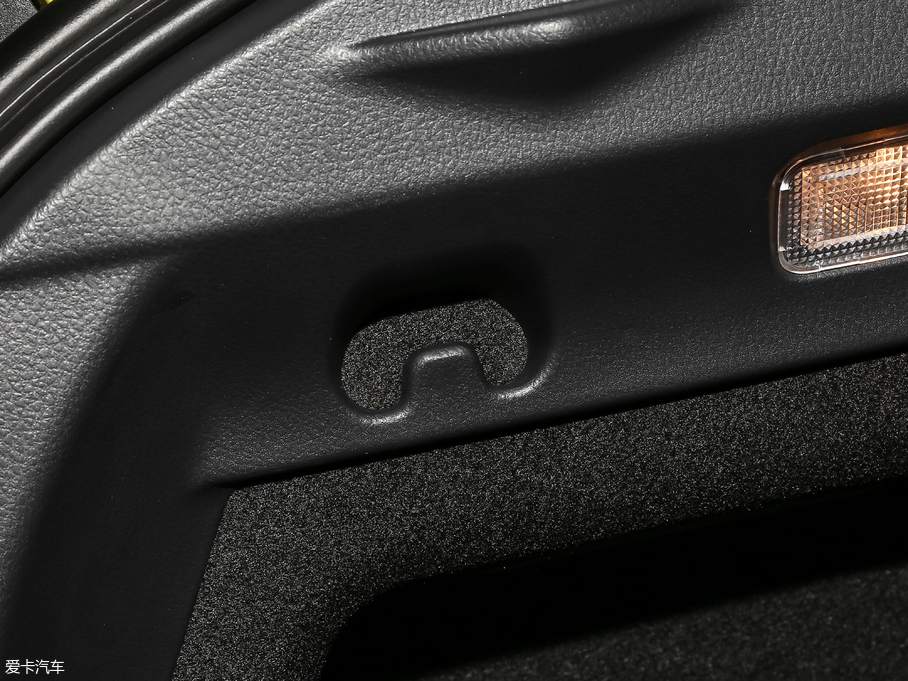 2018���S��C-HR 2.0L CVT��Խ���A�� ��(gu��)V