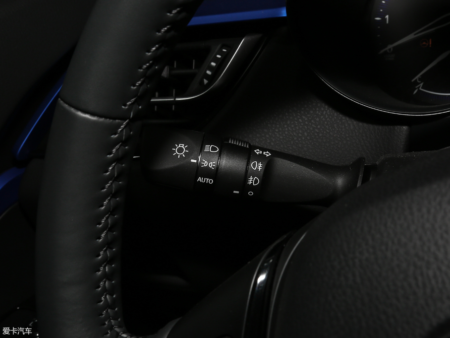 2018SC-HR 2.0L CVTԽA V