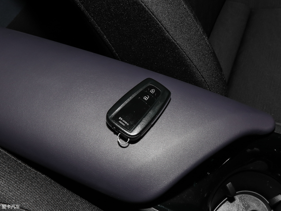 2018SC-HR 2.0L CVTԽA (gu)V