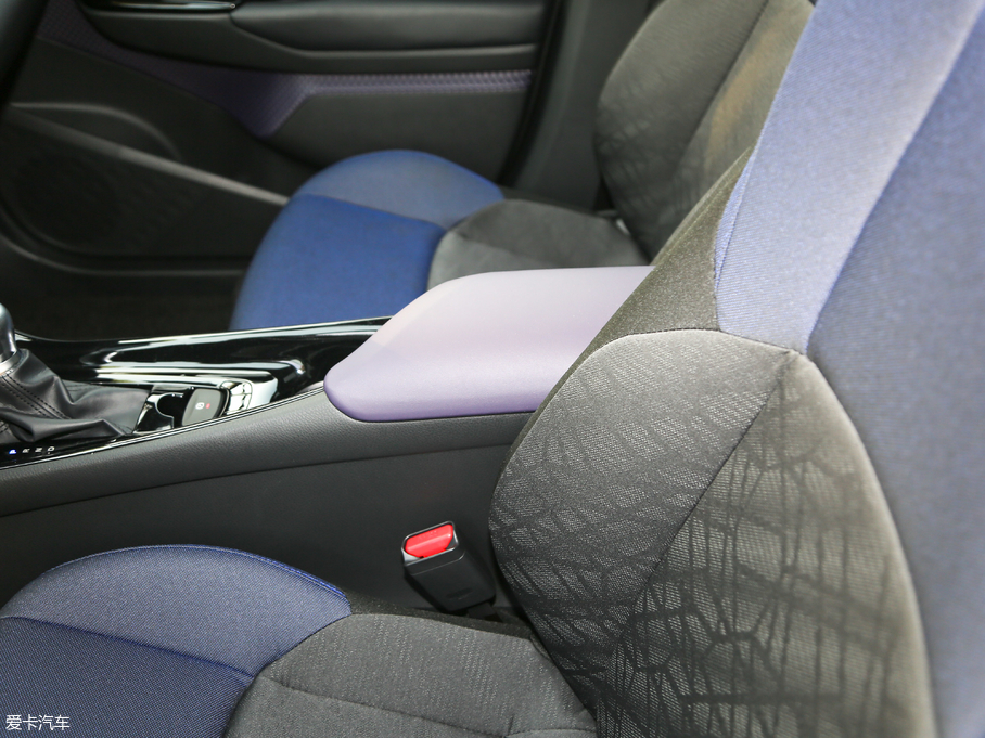 2018SC-HR 촰 2.0L CVTI VI