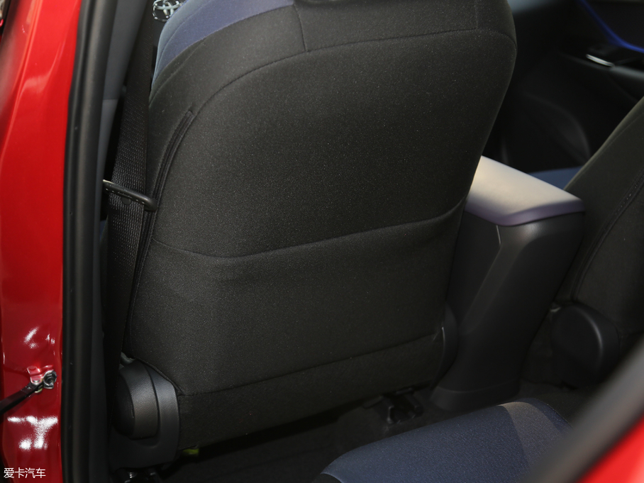 2018SC-HR 촰 2.0L CVTI(lng) VI