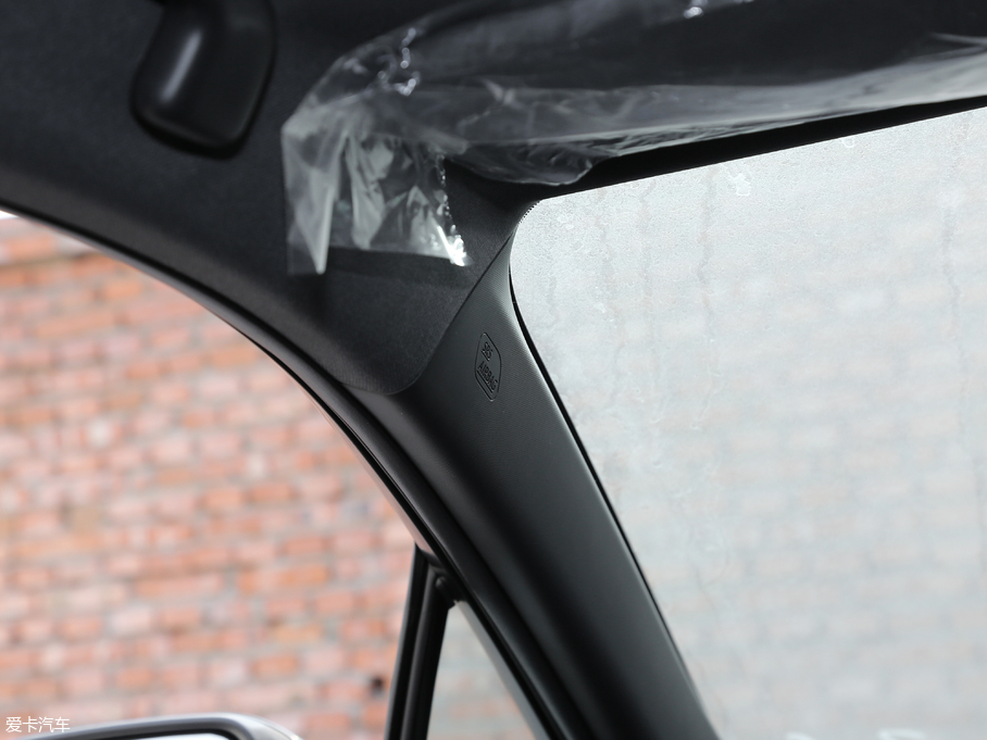 2018SC-HR 촰 2.0L CVTI(lng) (gu)VI