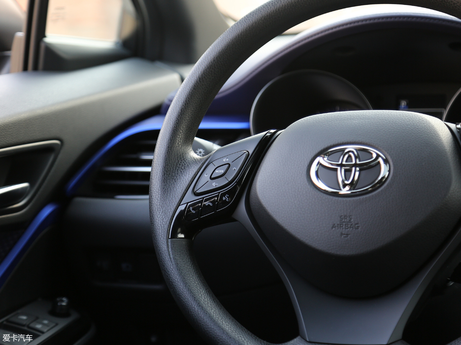 2018SC-HR 촰 2.0L CVTI VI