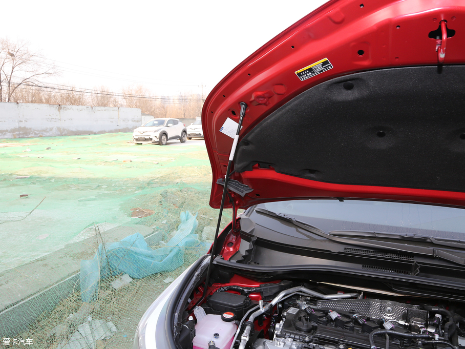 2018SC-HR 촰 2.0L CVTI(lng) VI