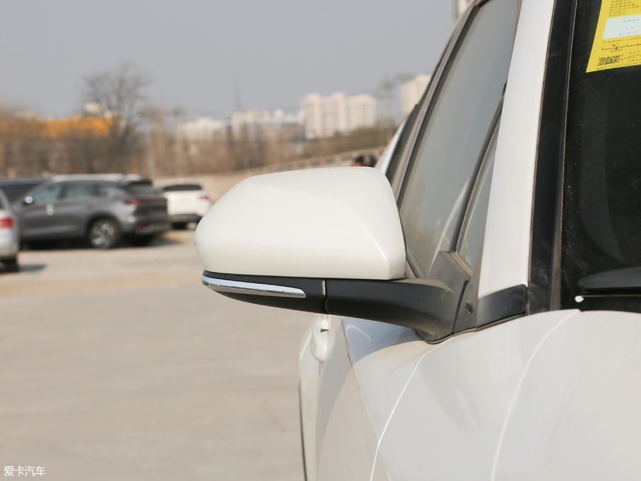 2018SC-HR 촰 2.0L CVTI VI