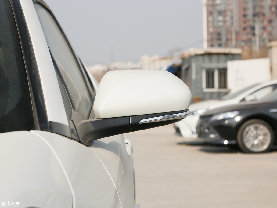 2018SC-HR 촰 2.0L CVTI VI