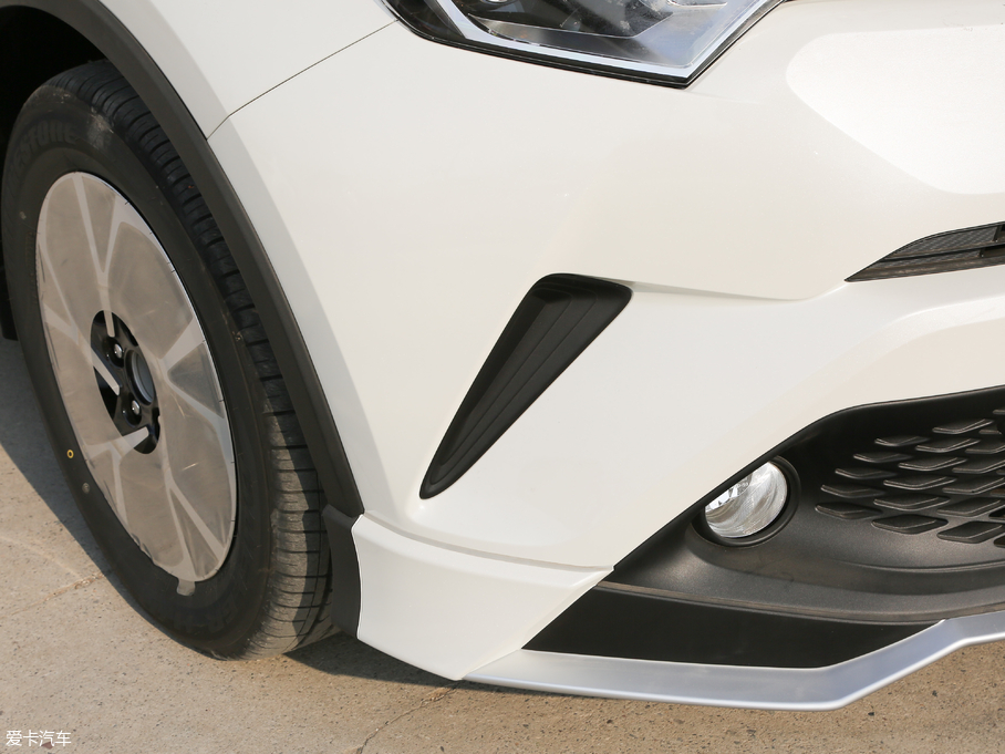 2018SC-HR 촰 2.0L CVTI(lng) VI