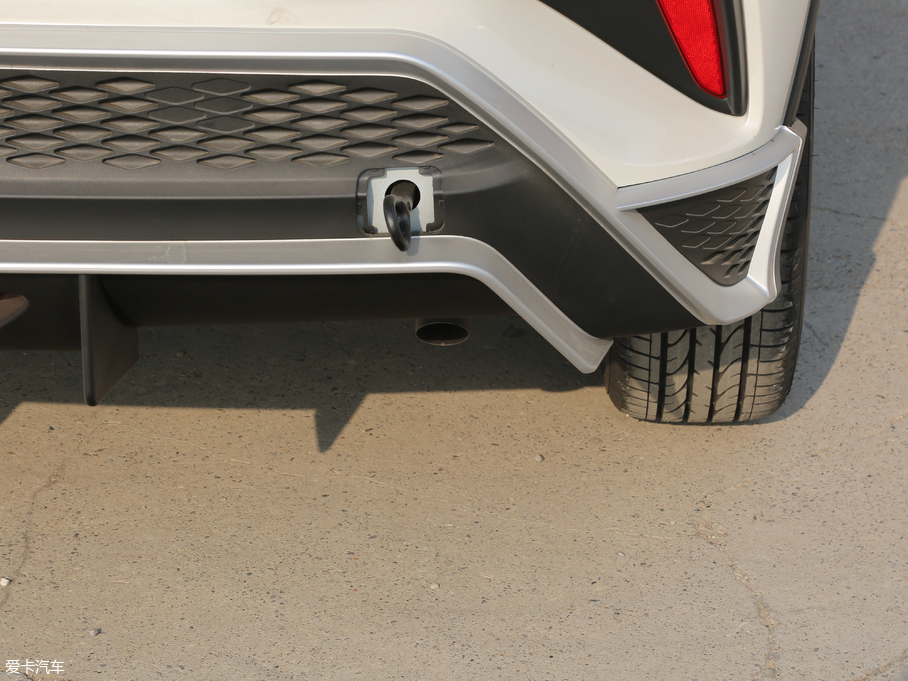 2018SC-HR 촰 2.0L CVTI(lng) VI