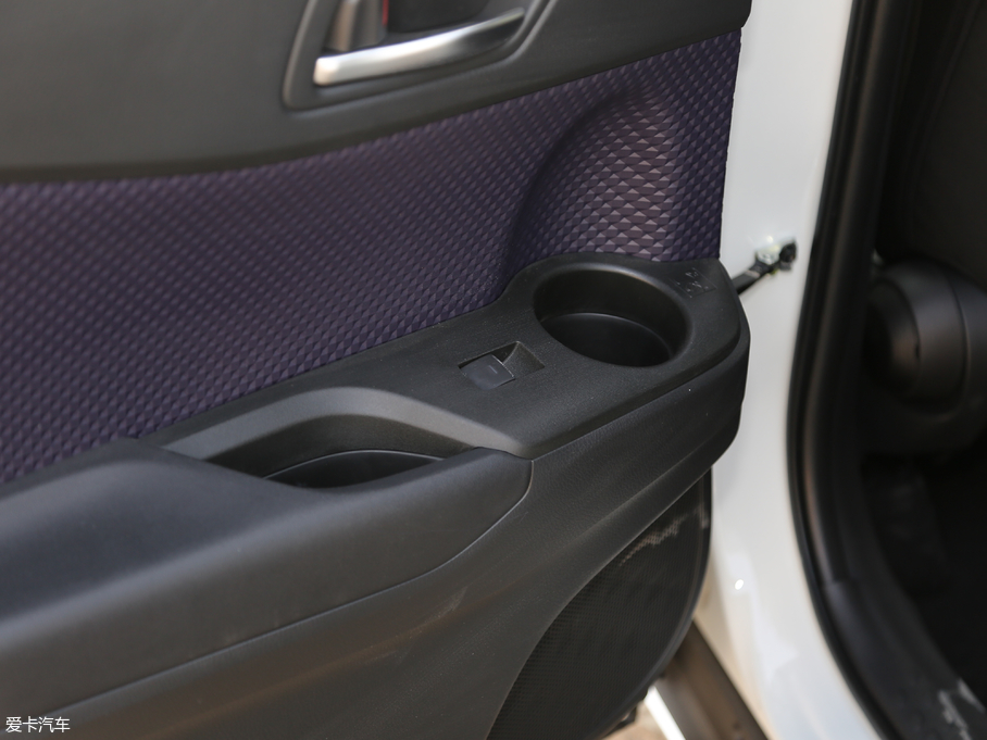 2018���S��C-HR �촰�� 2.0L CVT�����I���� ��VI