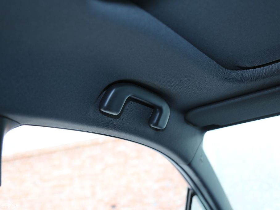 2018���S��C-HR �촰�� 2.0L CVT�����I���� ��VI