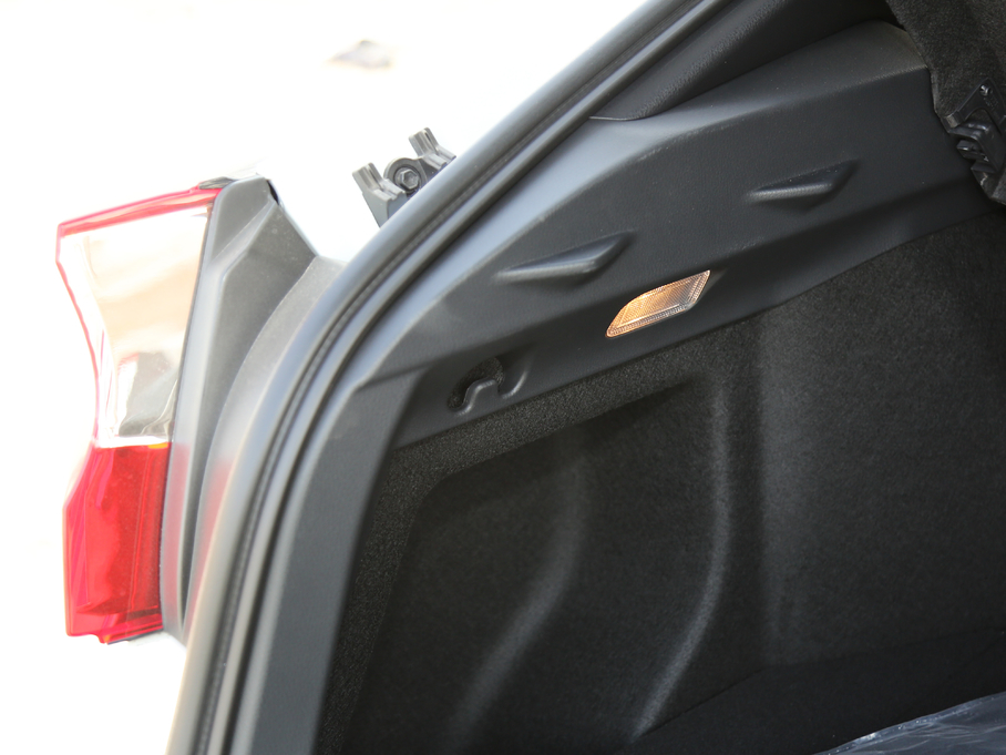 2018���S��C-HR �촰�� 2.0L CVT�����I���� ��VI