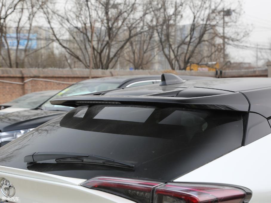 2018SC-HR 촰 2.0L CVTA VI