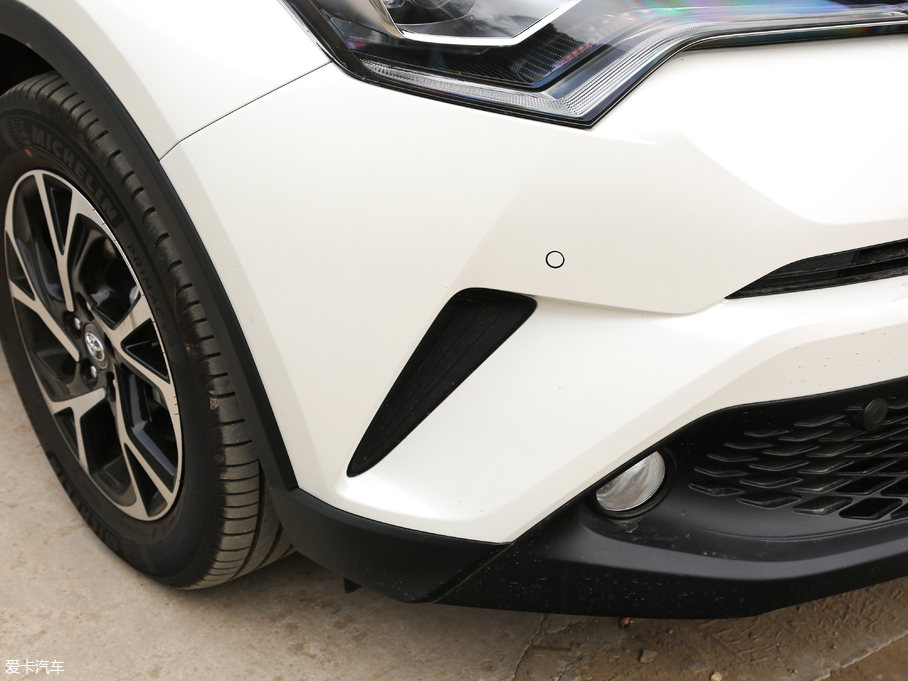 2018SC-HR 촰 2.0L CVTA VI