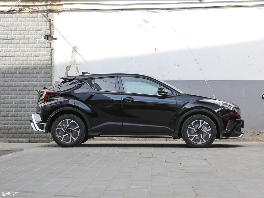 2018SC-HR 2.0L CVTܺA VI