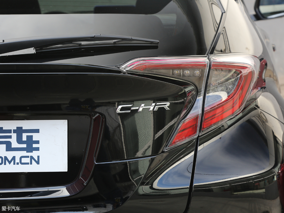 2018SC-HR 2.0L CVTܺA VI