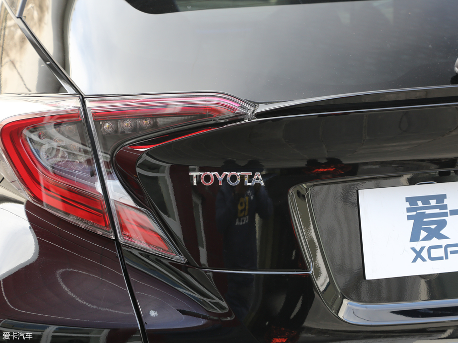 2018SC-HR 2.0L CVTܺA (gu)VI