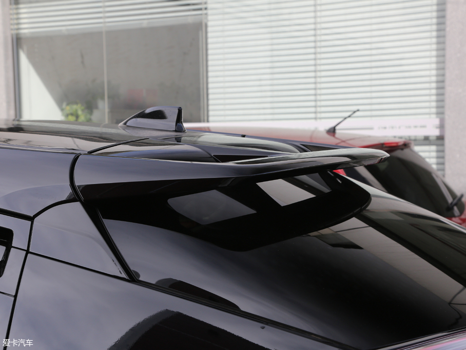 2018SC-HR 2.0L CVTܺA VI