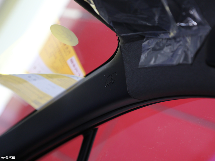 2018SC-HR 2.0L CVTܺA VI