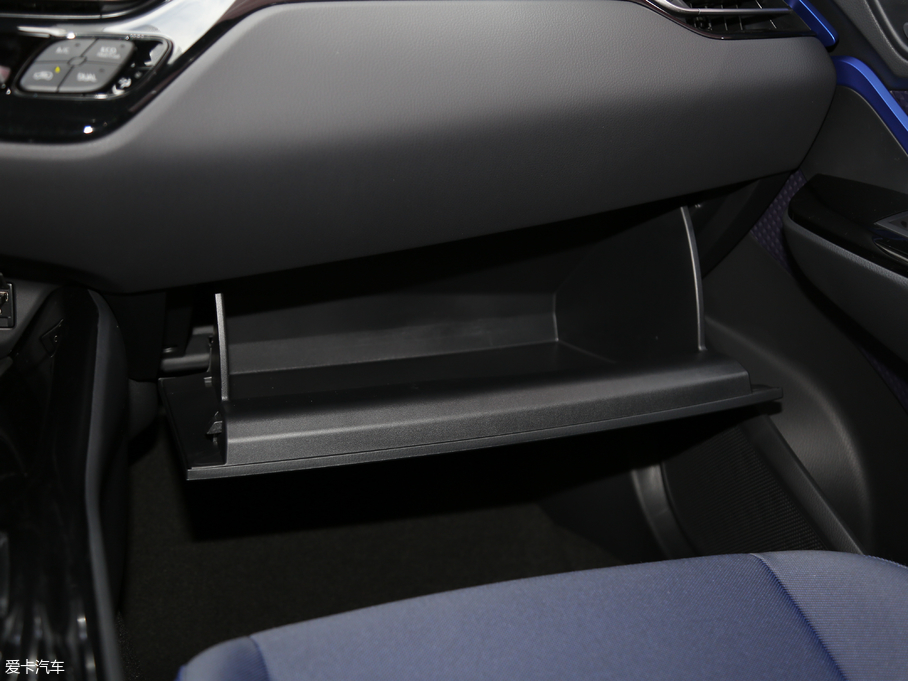 2018���S��C-HR 2.0L CVT���ܺ��A�� ��VI