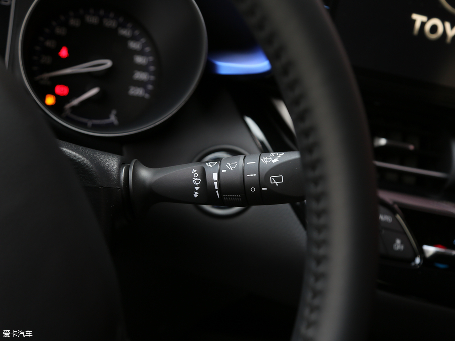 2018SC-HR 2.0L CVTܺA VI