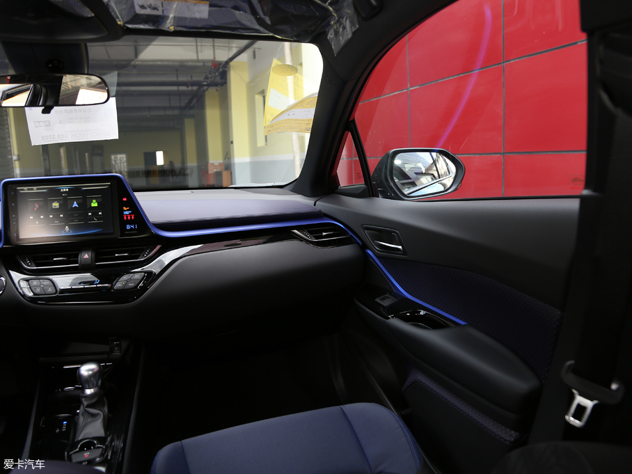 2018���S��C-HR 2.0L CVT���ܺ��A�� ��VI