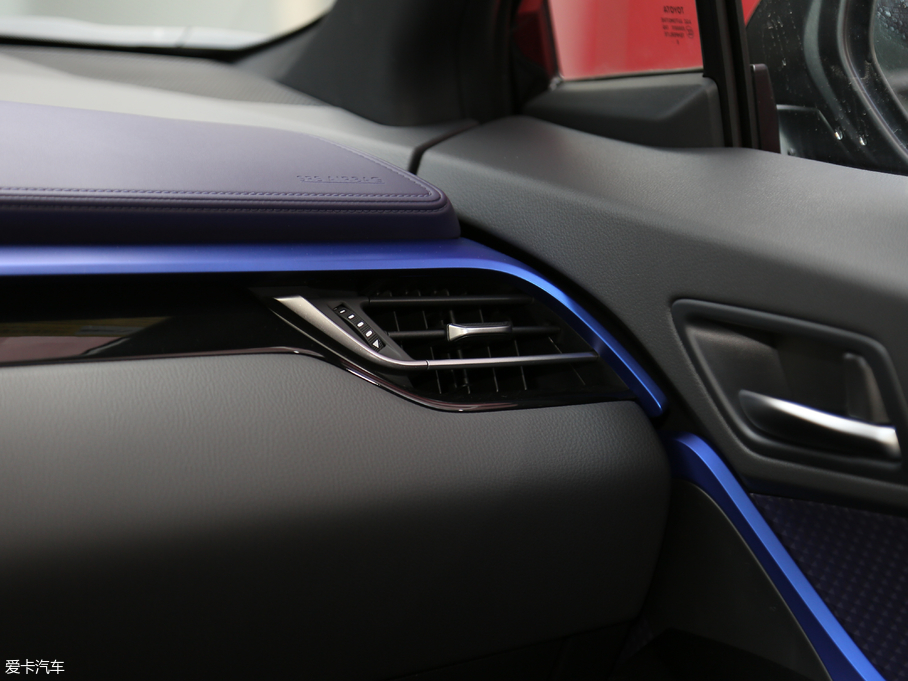 2018SC-HR 2.0L CVTܺA VI