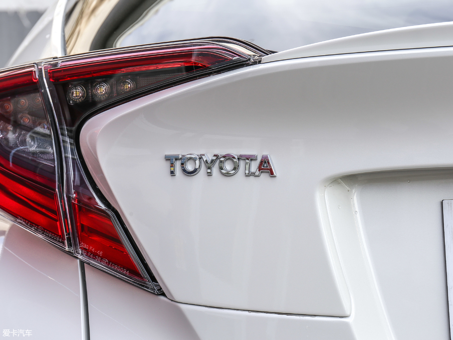 2018SC-HR 촰 2.0L CVTܺA VI