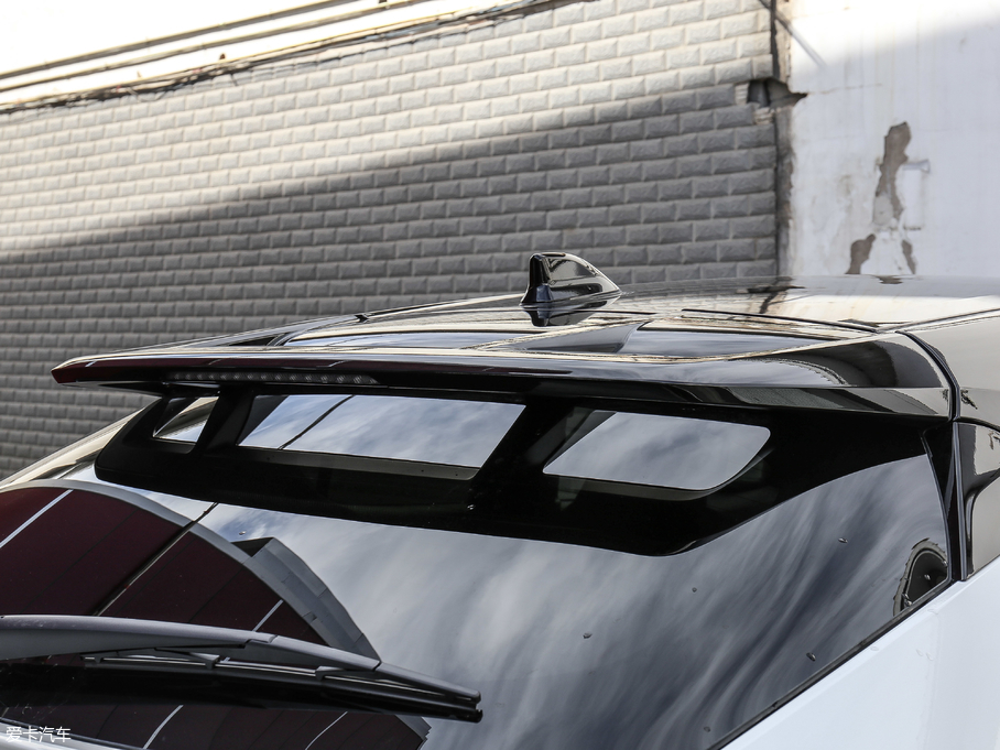 2018SC-HR 촰 2.0L CVTܺA VI