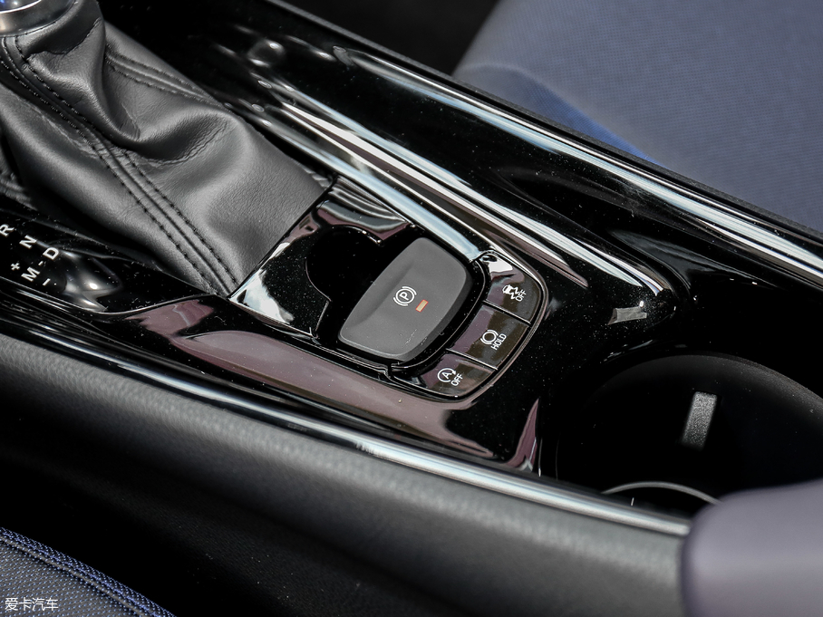 2018SC-HR 촰 2.0L CVTܺA VI