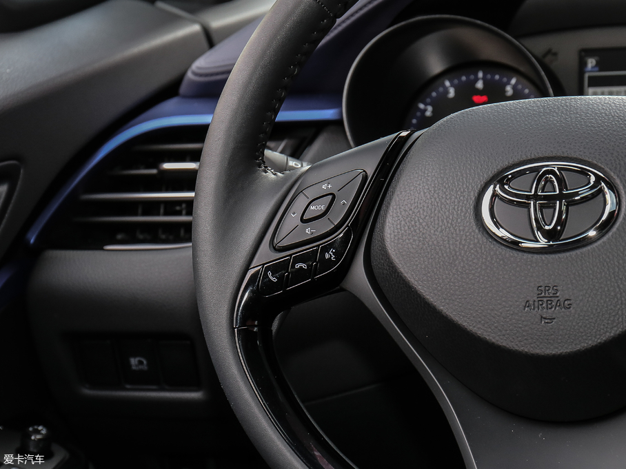 2018SC-HR 촰 2.0L CVTܺA VI