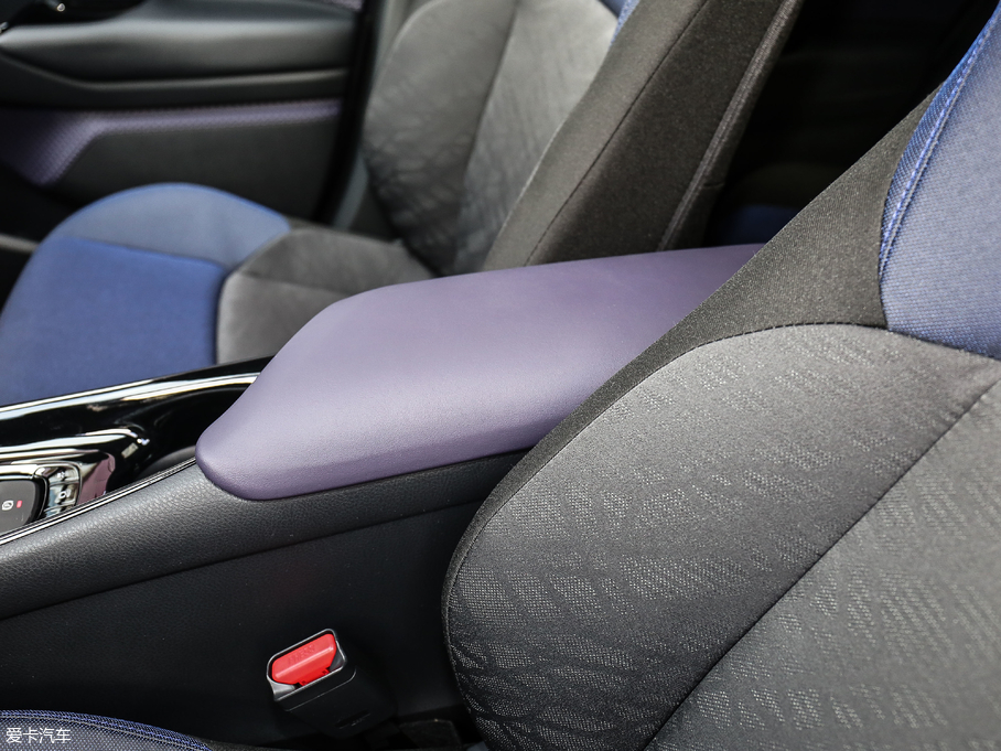 2018SC-HR 촰 2.0L CVTܺA (gu)V