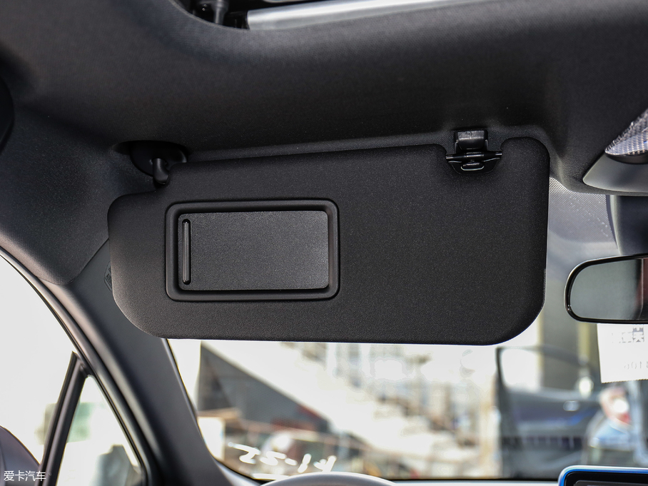 2018SC-HR 촰 2.0L CVTܺA (gu)V