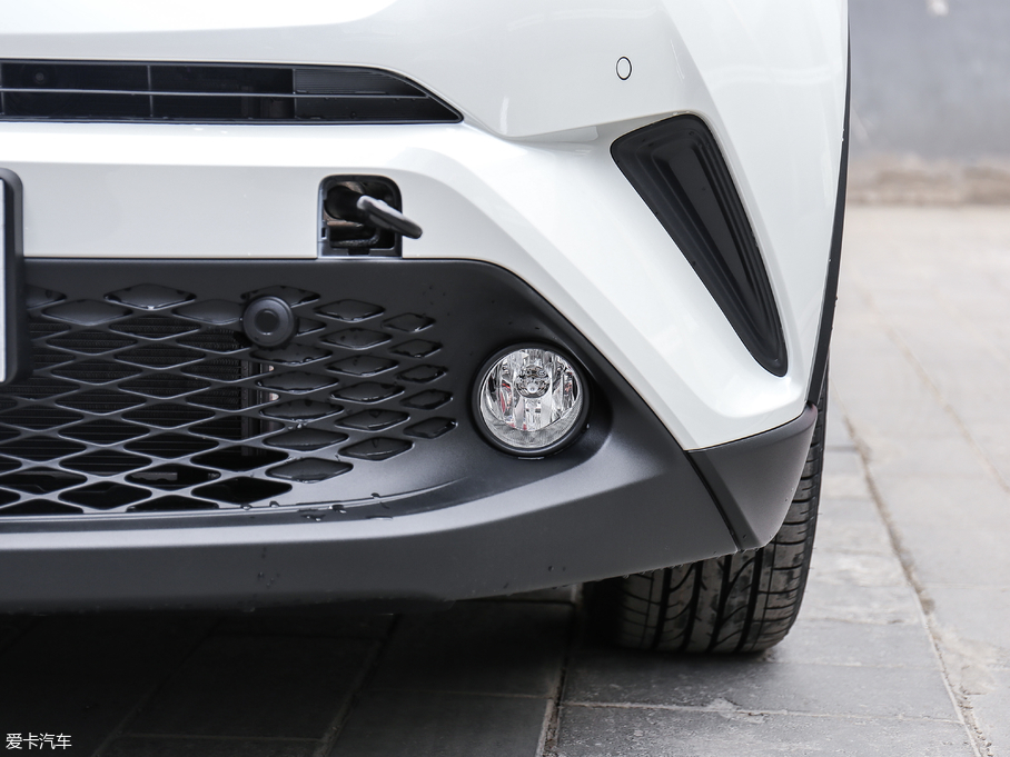 2018SC-HR 촰 2.0L CVTܺA V