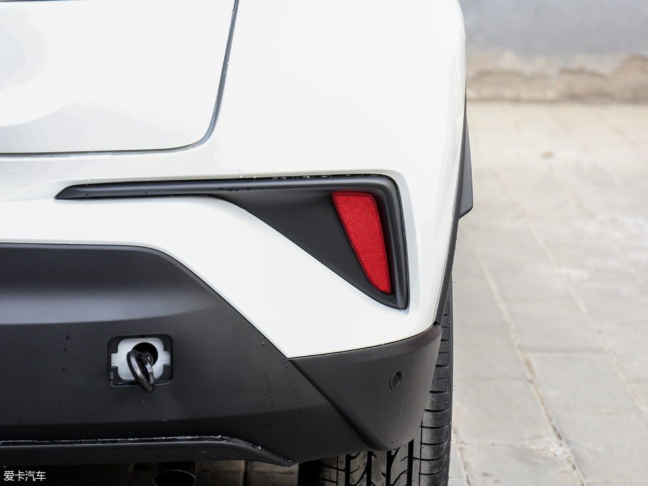 2018SC-HR 촰 2.0L CVTܺA V