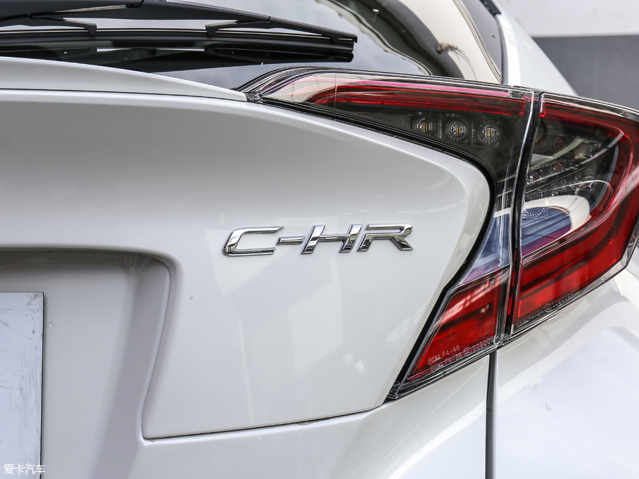 2018SC-HR 촰 2.0L CVTܺA V