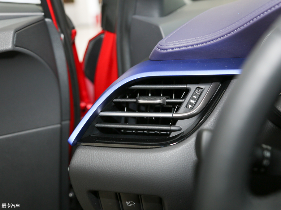 2018SC-HR 촰 2.0L CVTԽA VI