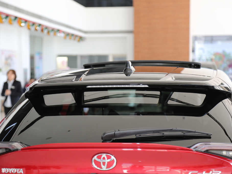 2018SC-HR 촰 2.0L CVTԽA V