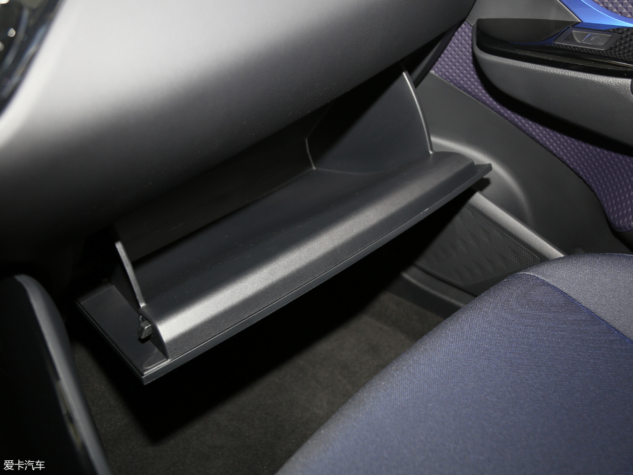 2018���S��C-HR �촰�� 2.0L CVT��Խ���A�� ��V