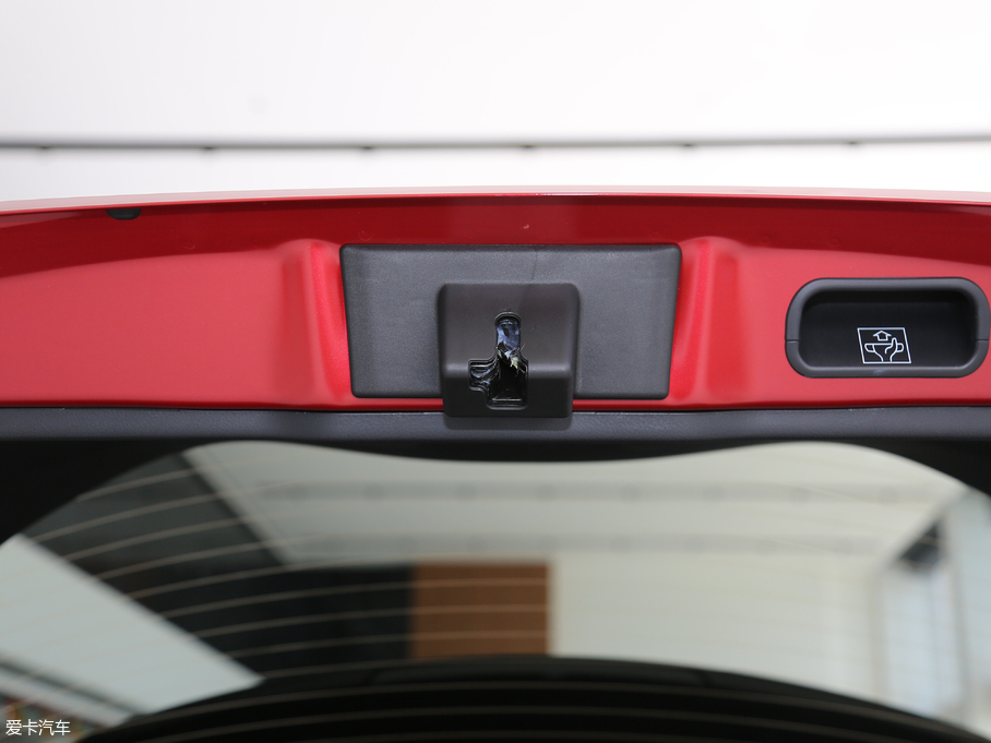 2018���S��C-HR �촰�� 2.0L CVT��Խ���A�� ��(gu��)V