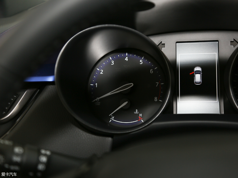 2018SC-HR 촰 2.0L CVTԽA V