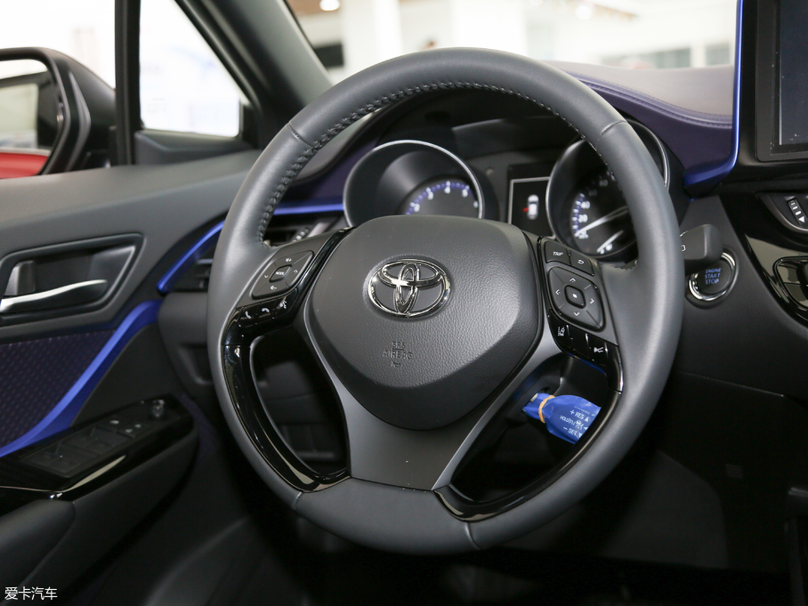 2018SC-HR 촰 2.0L CVTԽA V