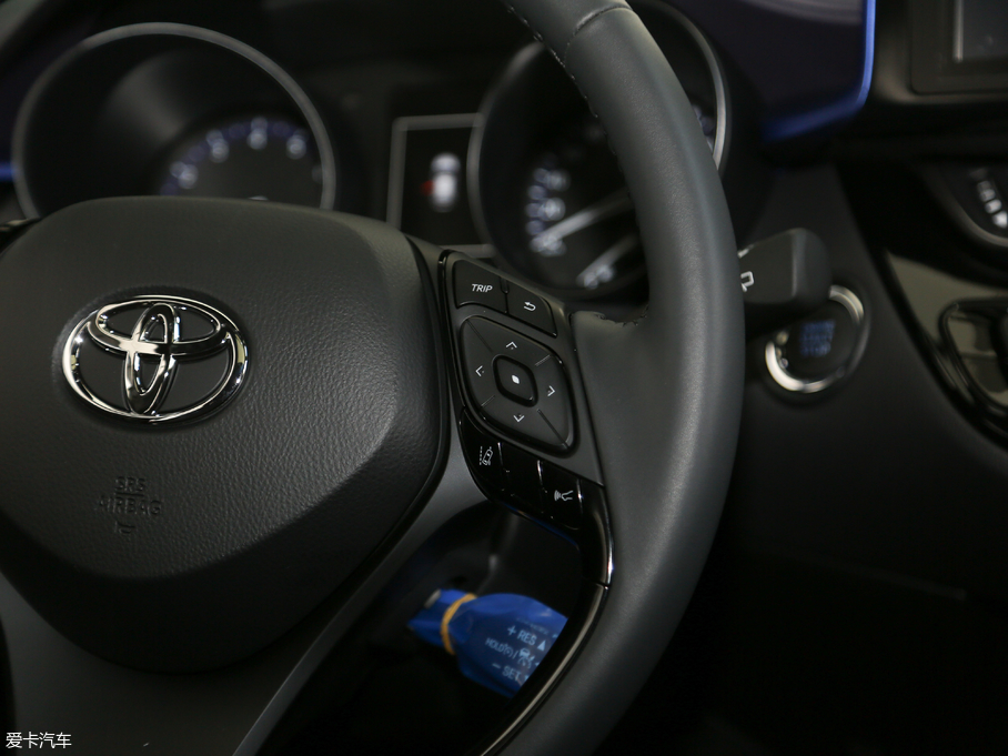 2018SC-HR 촰 2.0L CVTԽA V