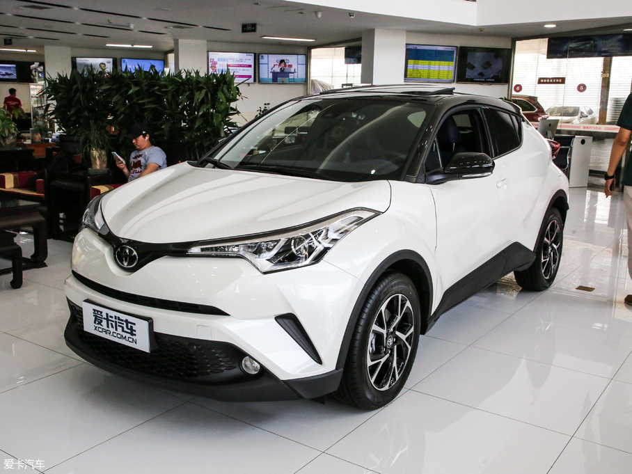 2018SC-HR 촰 2.0L CVTI V