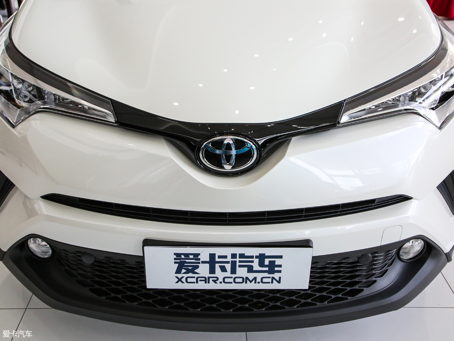 2018SC-HR 촰 2.0L CVTI V