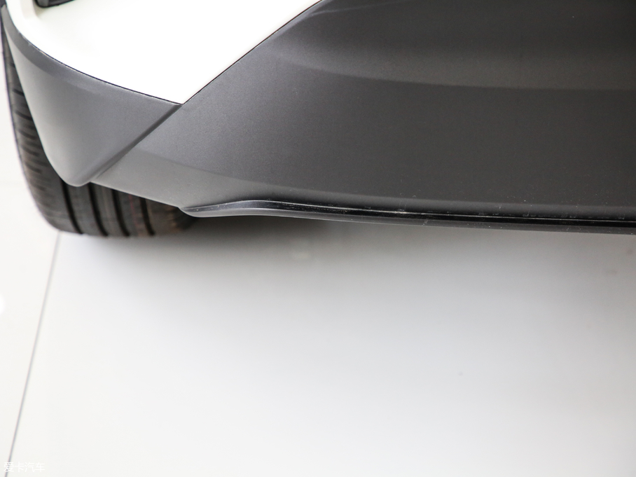 2018SC-HR 촰 2.0L CVTI(lng) V