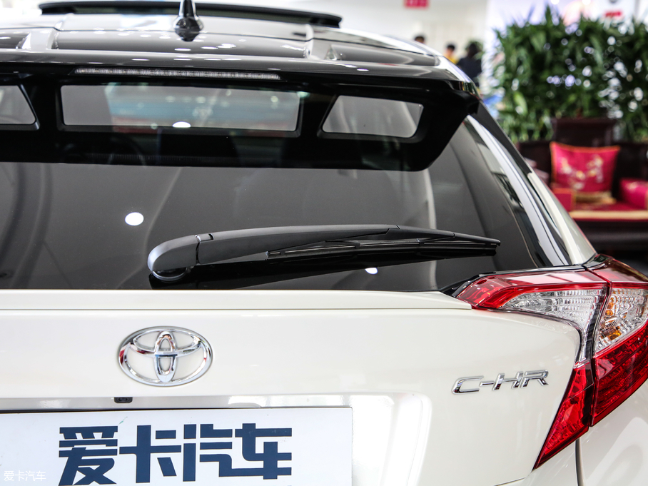 2018SC-HR 촰 2.0L CVTI V