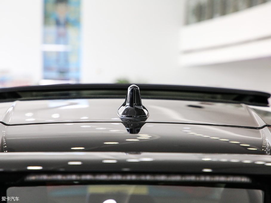 2018SC-HR 촰 2.0L CVTI V