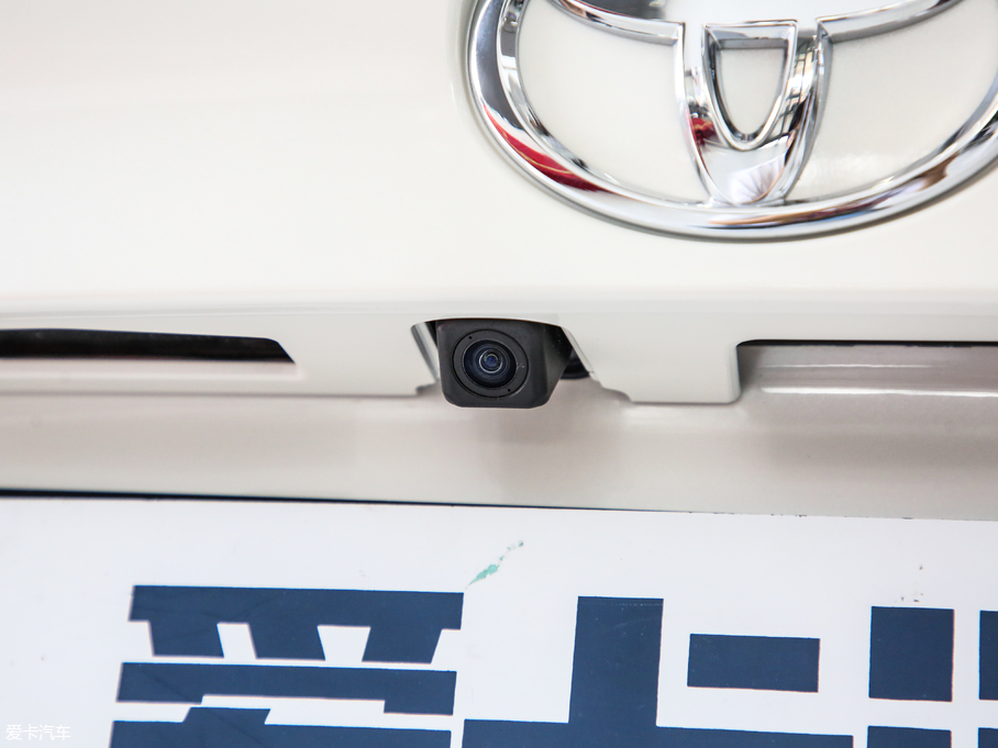 2018SC-HR 촰 2.0L CVTI V