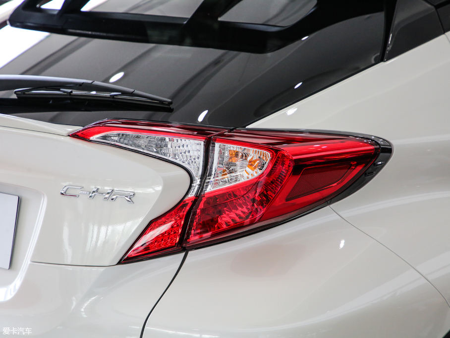 2018SC-HR 촰 2.0L CVTI V