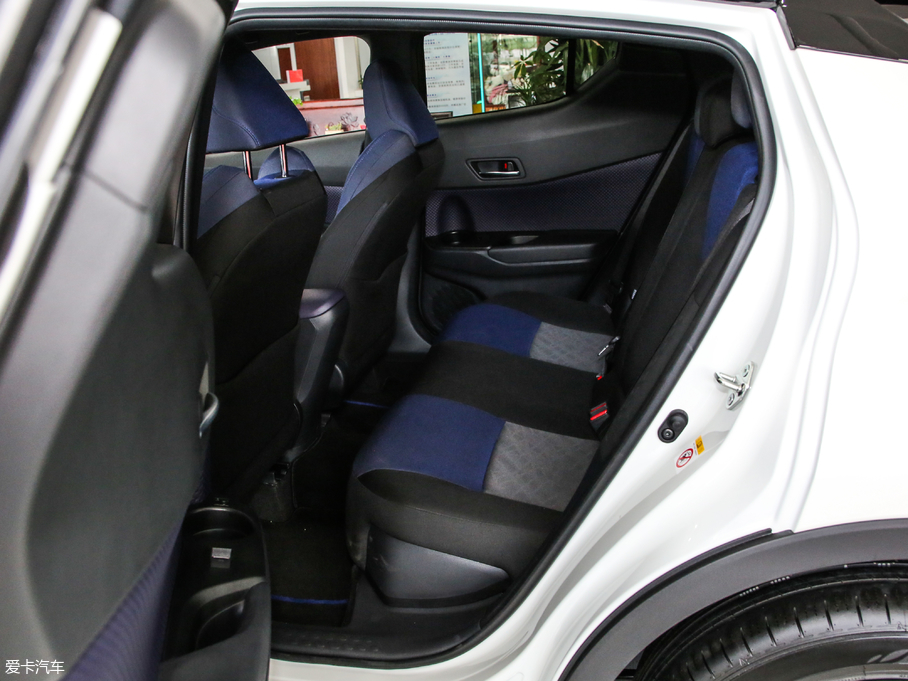 2018SC-HR 촰 2.0L CVTI V